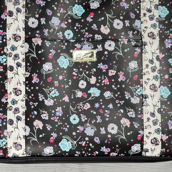 Betsey Johnson Weekender Floral Matching Wristlet - Picture 8 of 16